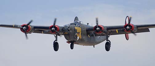 Consolidated B-24J Liberator N224J Witchcraft